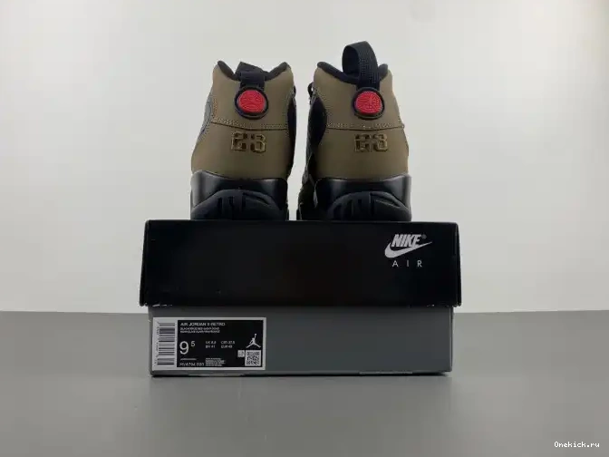 One Kick HV4794-030 Jordan 9 Olive Air 0627